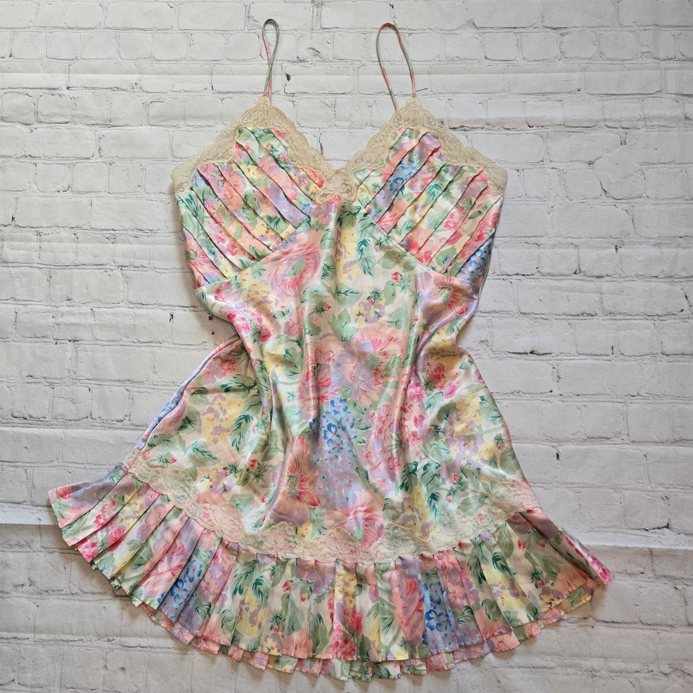 Vtg Victoria's Secret Gold Label Pleated pastel floral slip dress large cottage